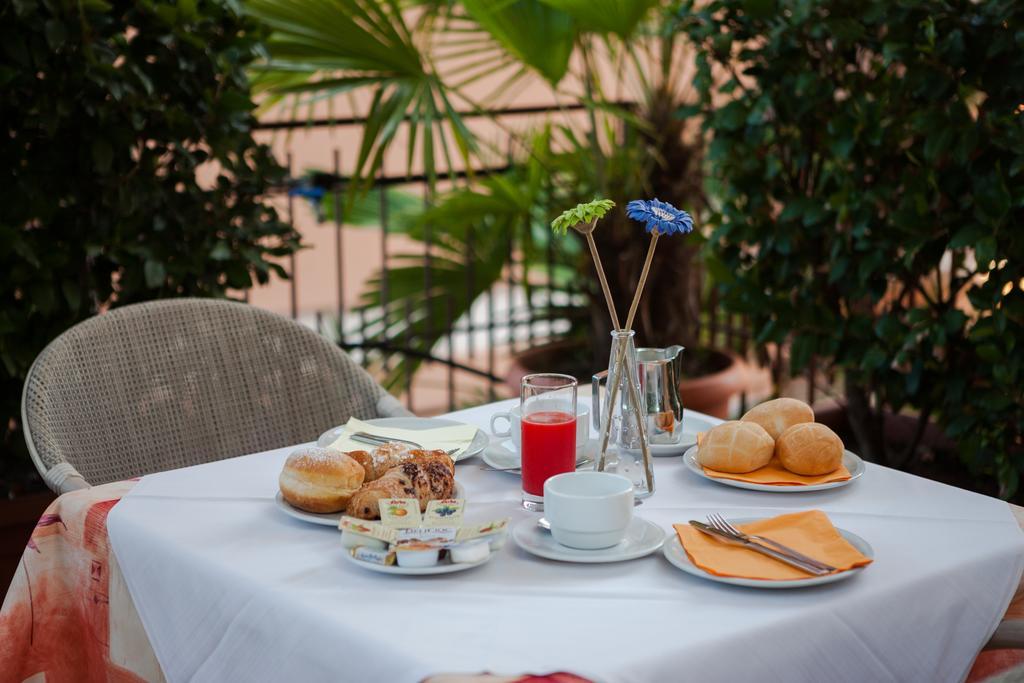 Hotel Benacus 2*