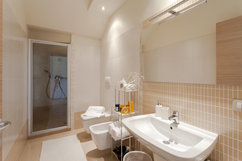 Krizia Luxury Apartment Bardolino