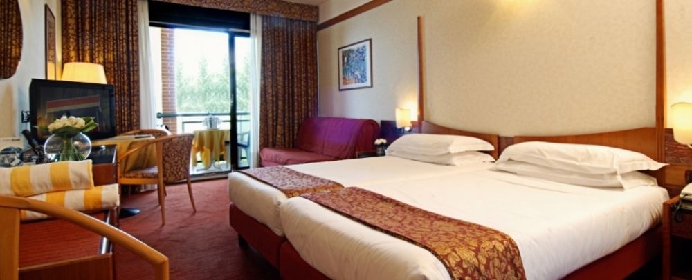Du Et Bellevue 4*