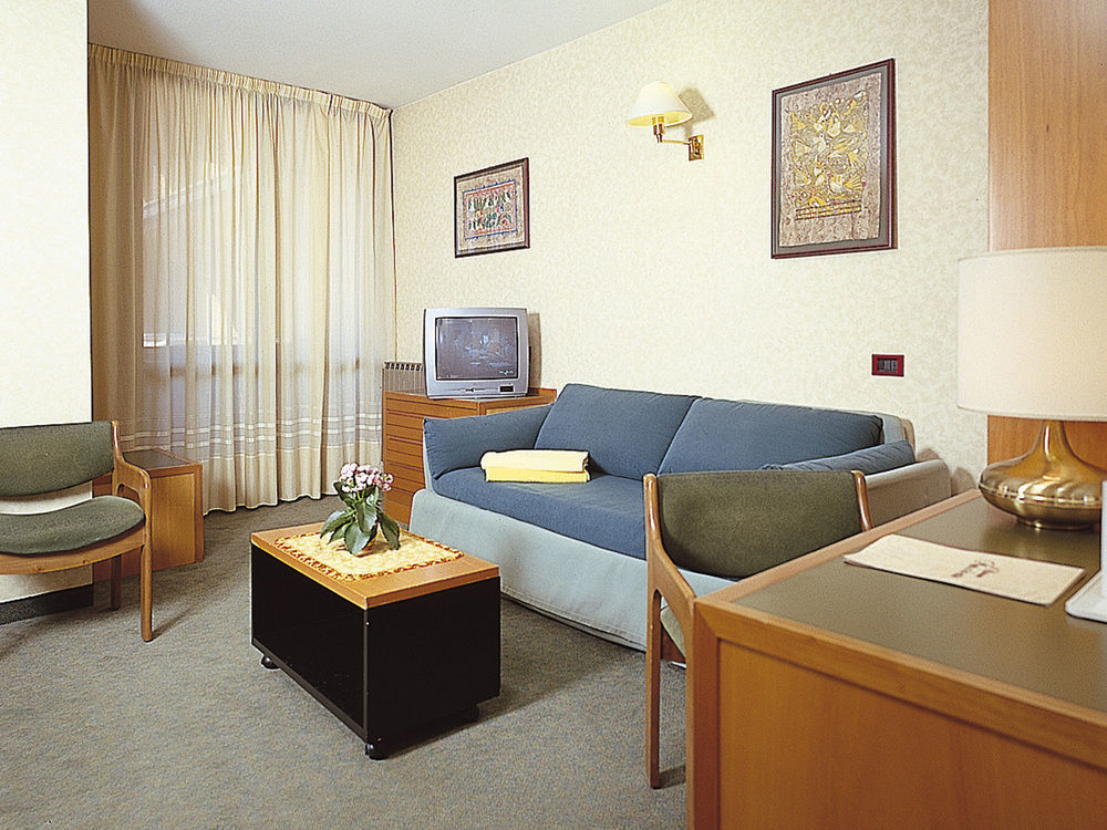 Hotel Du Et Bellevue 4*