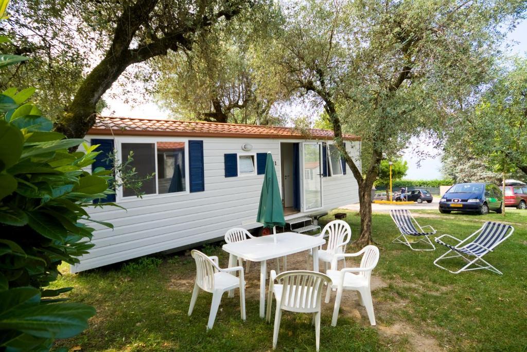 Campingplatz Cisano - San Vito 4*