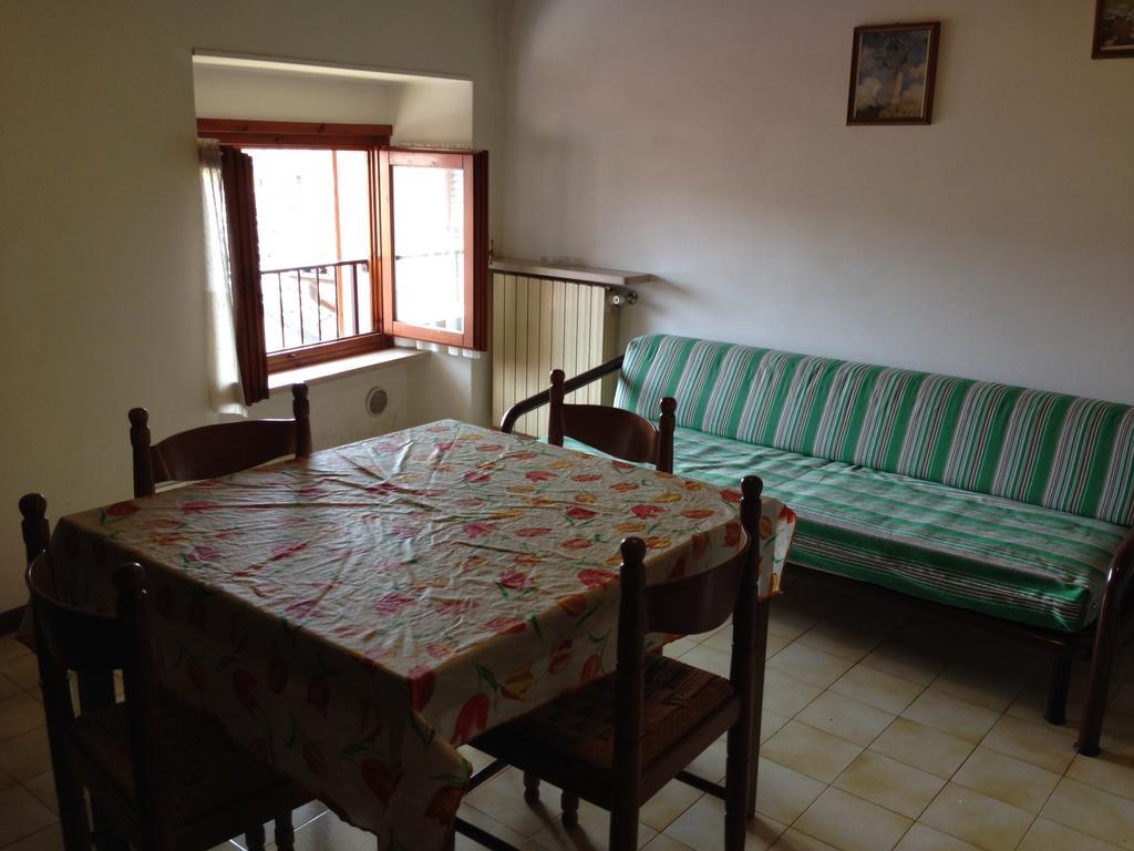 Carla Apartament *
