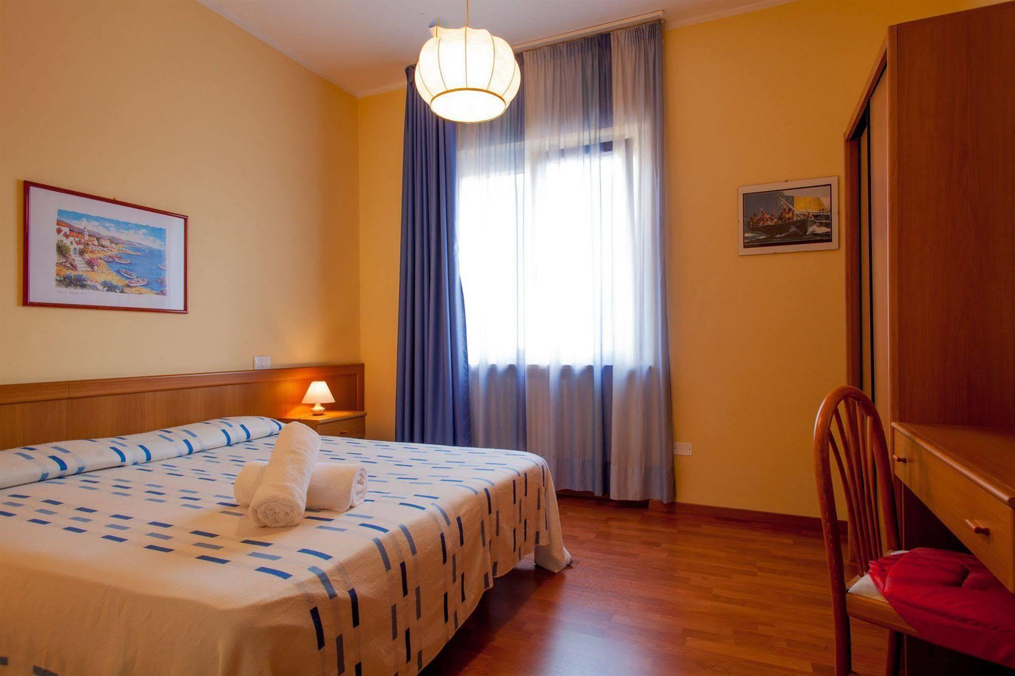 Beatrix Aparthotel 3*