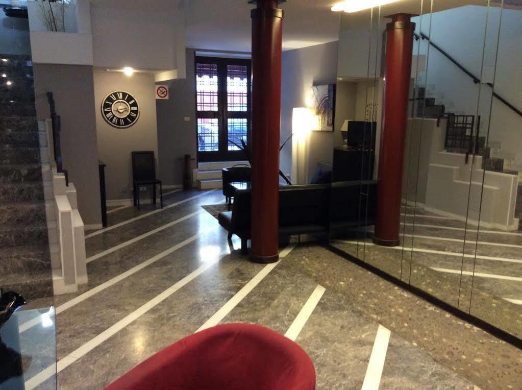 Hotel Residenza Alighieri 2*