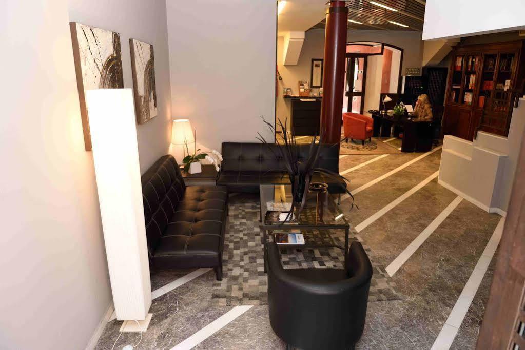 Hotel Residenza Alighieri 2*