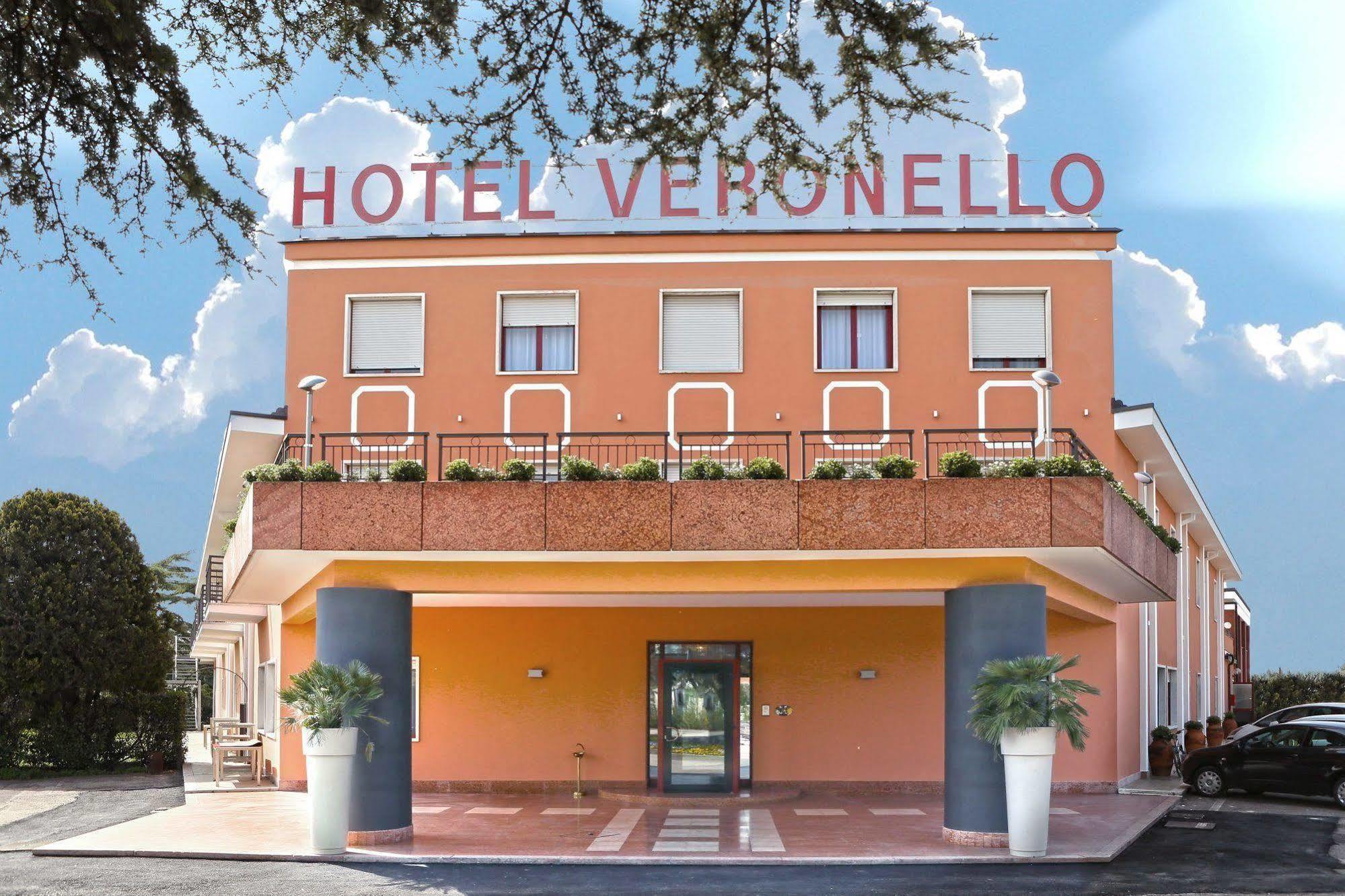 Veronello Hotel 3*