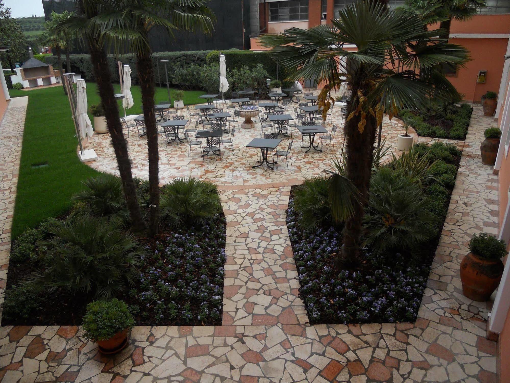 Veronello Hotel Bardolino