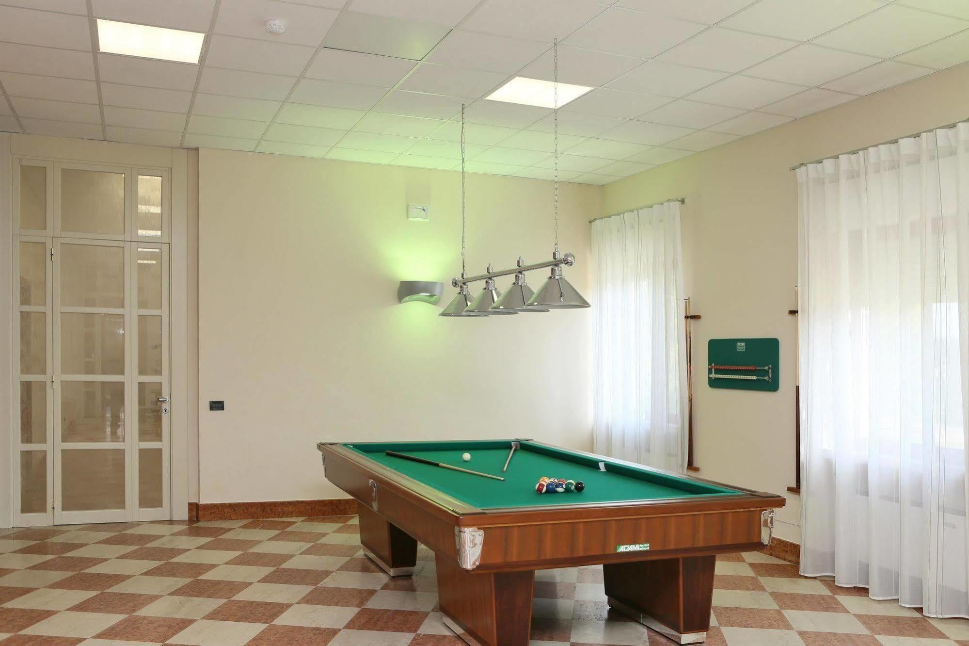 Veronello Hotel