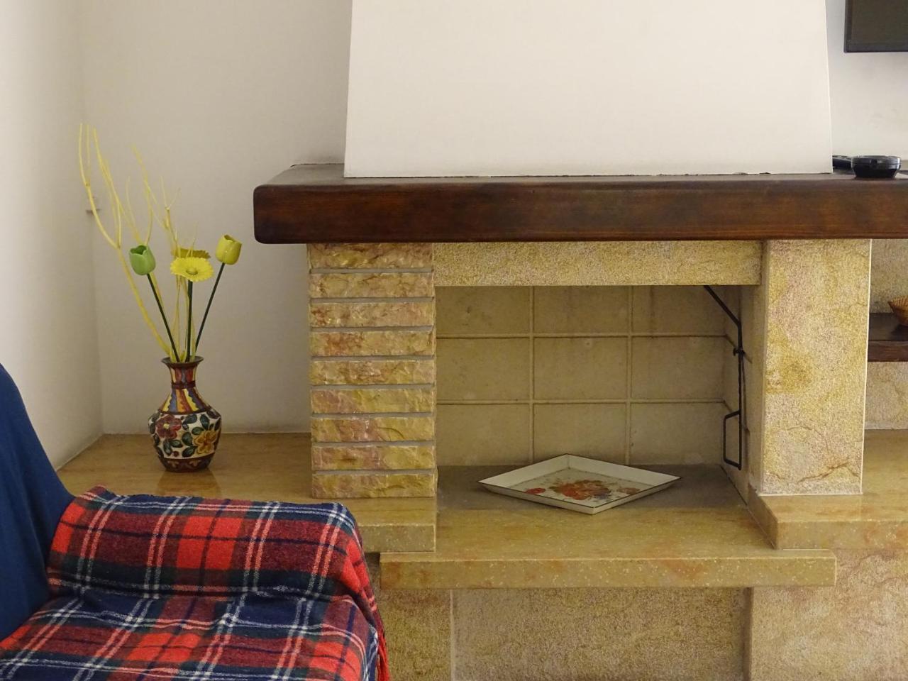 Apartament Carla *