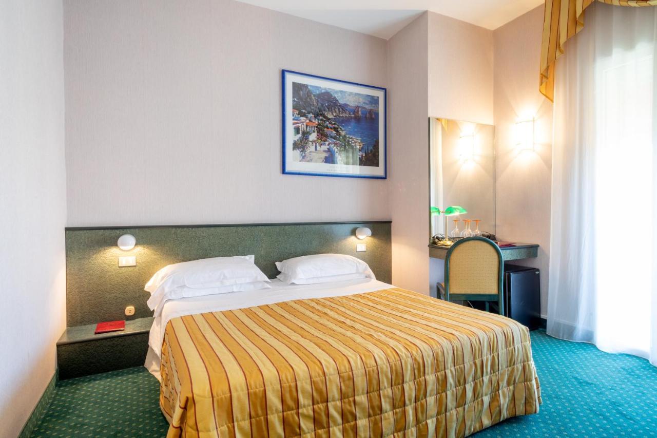 Hotel Capri 3*
