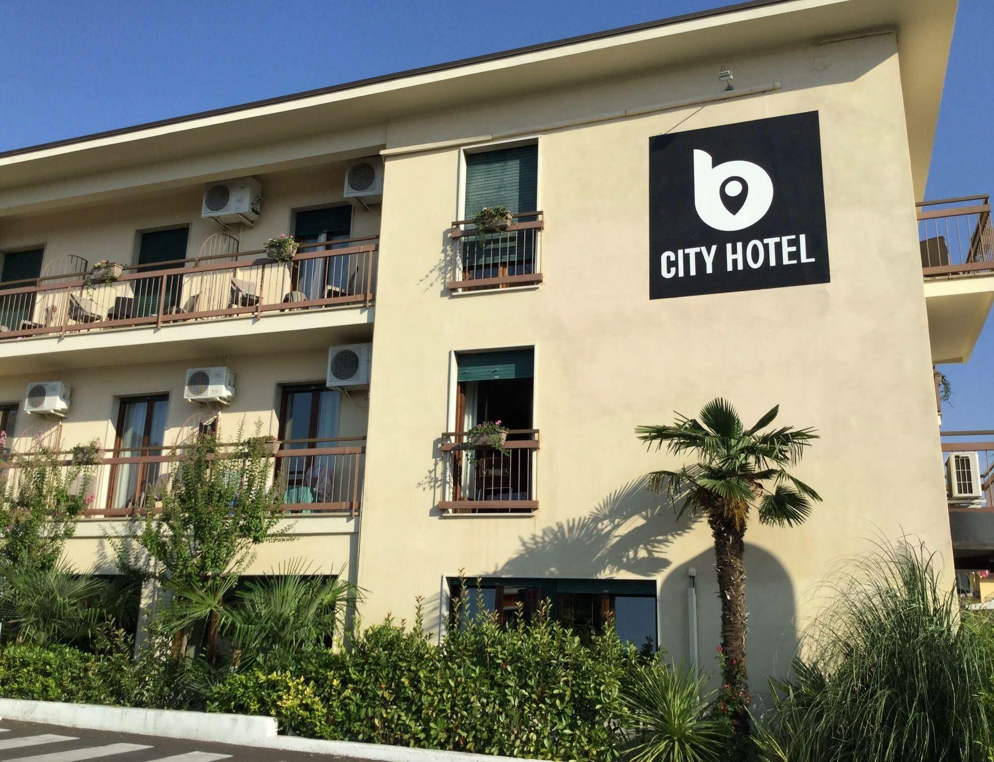 B Hotel Bardolino