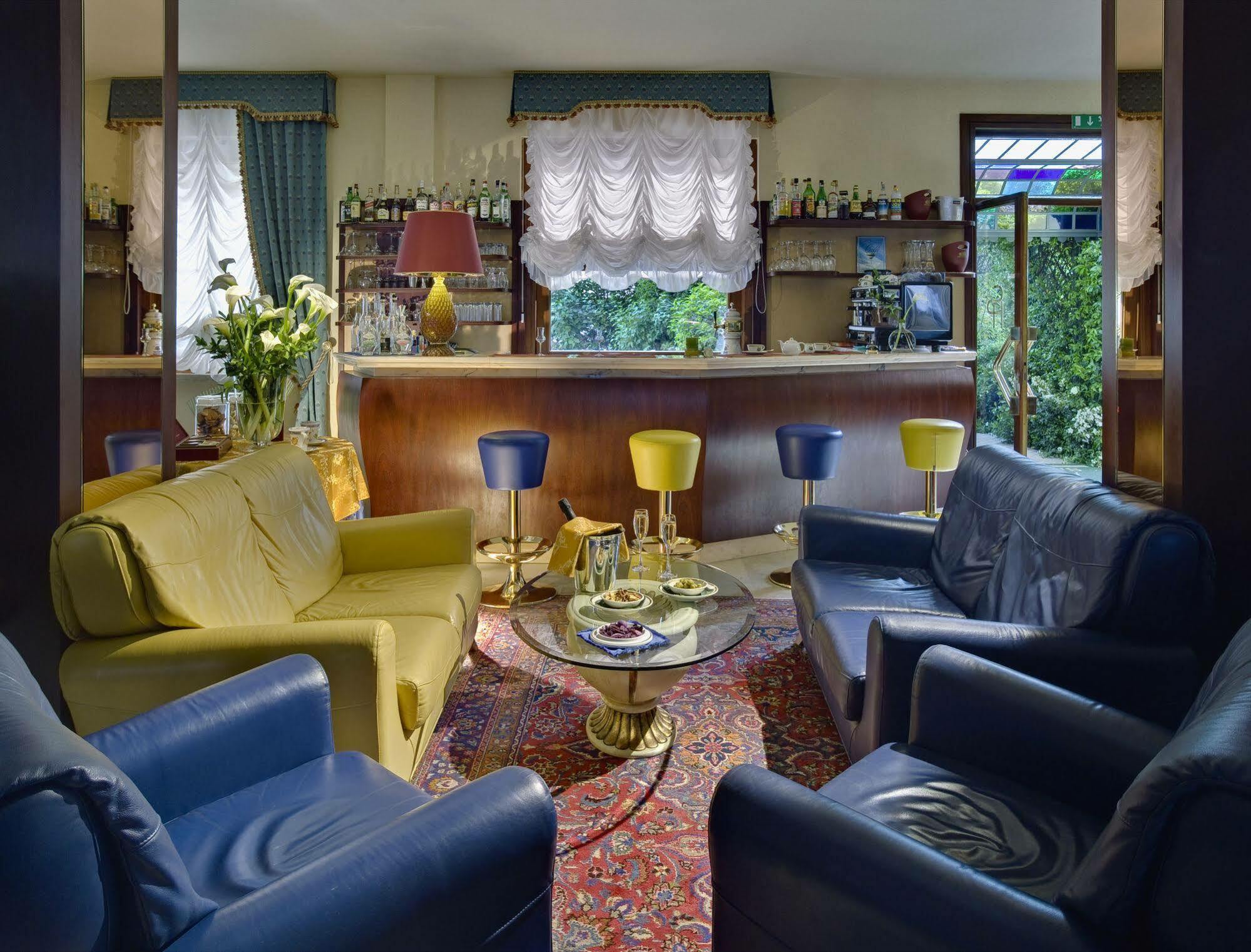 Hotel Palace San Pietro 4*