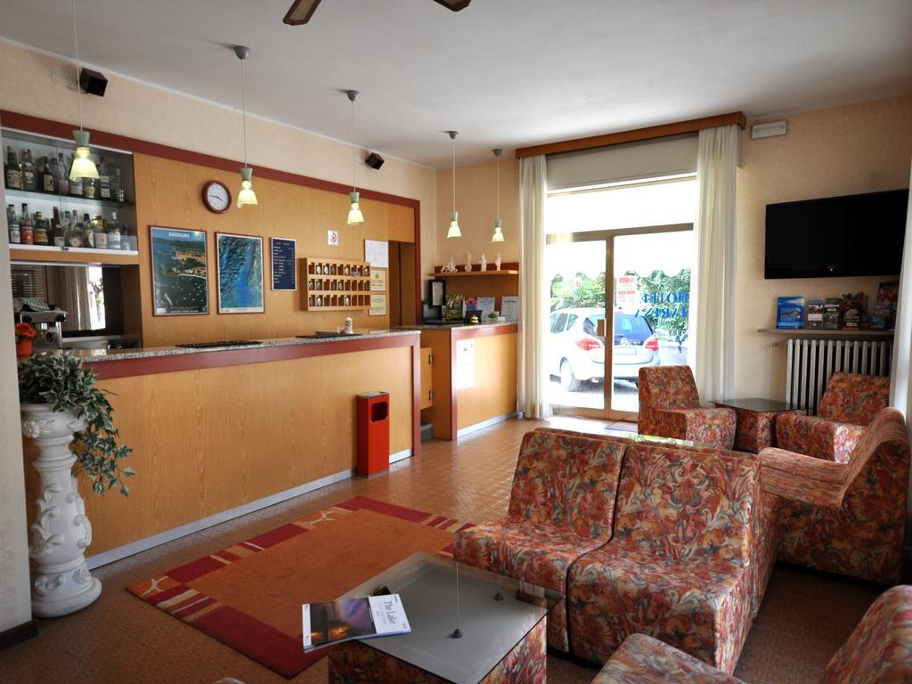 Marina Hotel 2*