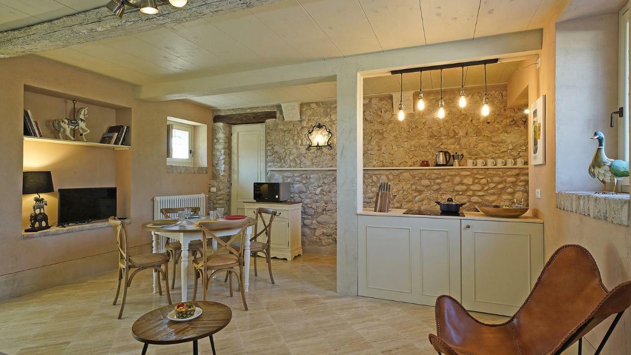 Dogoli Country Apartment *