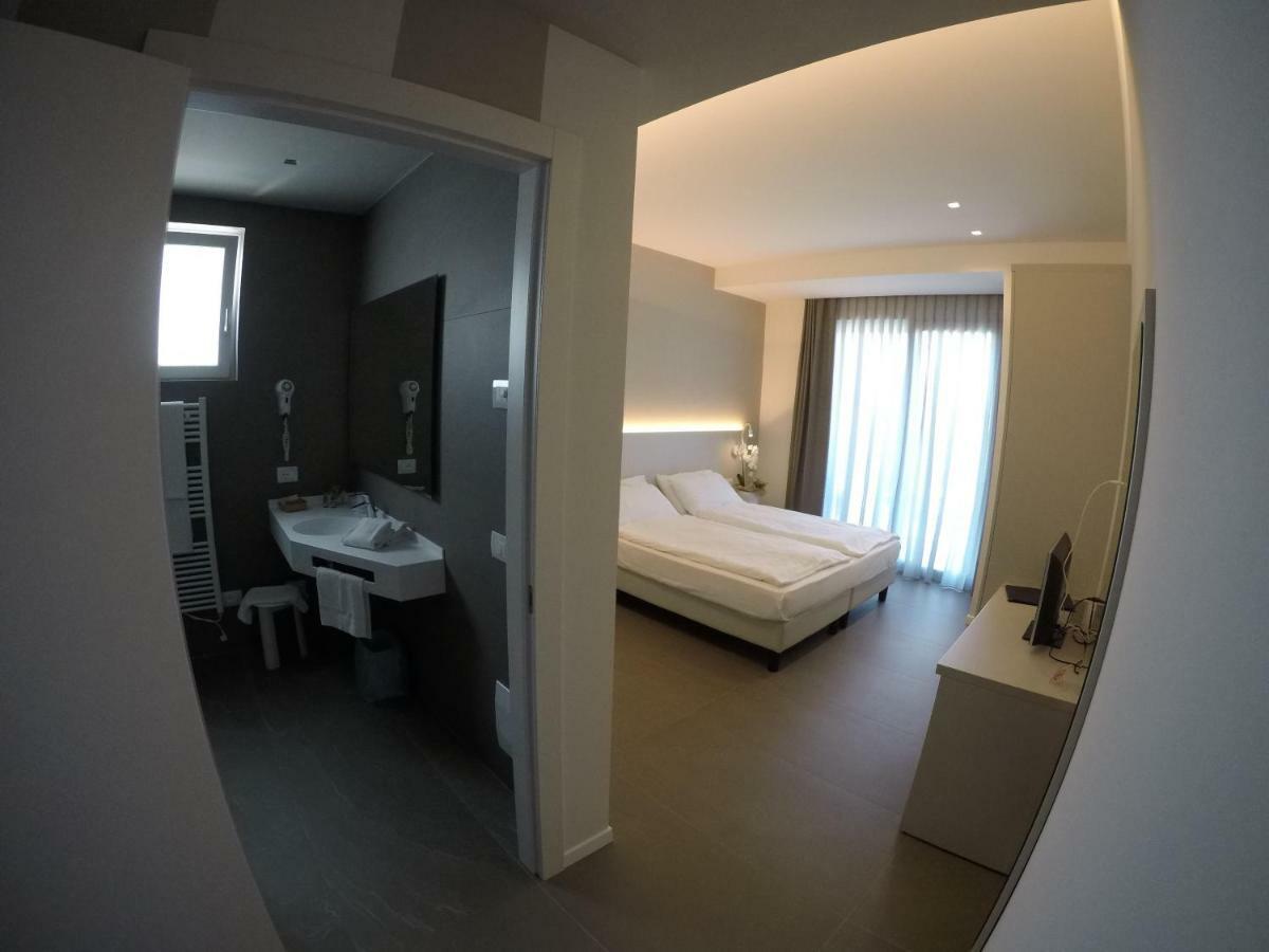 Paradiso 3*