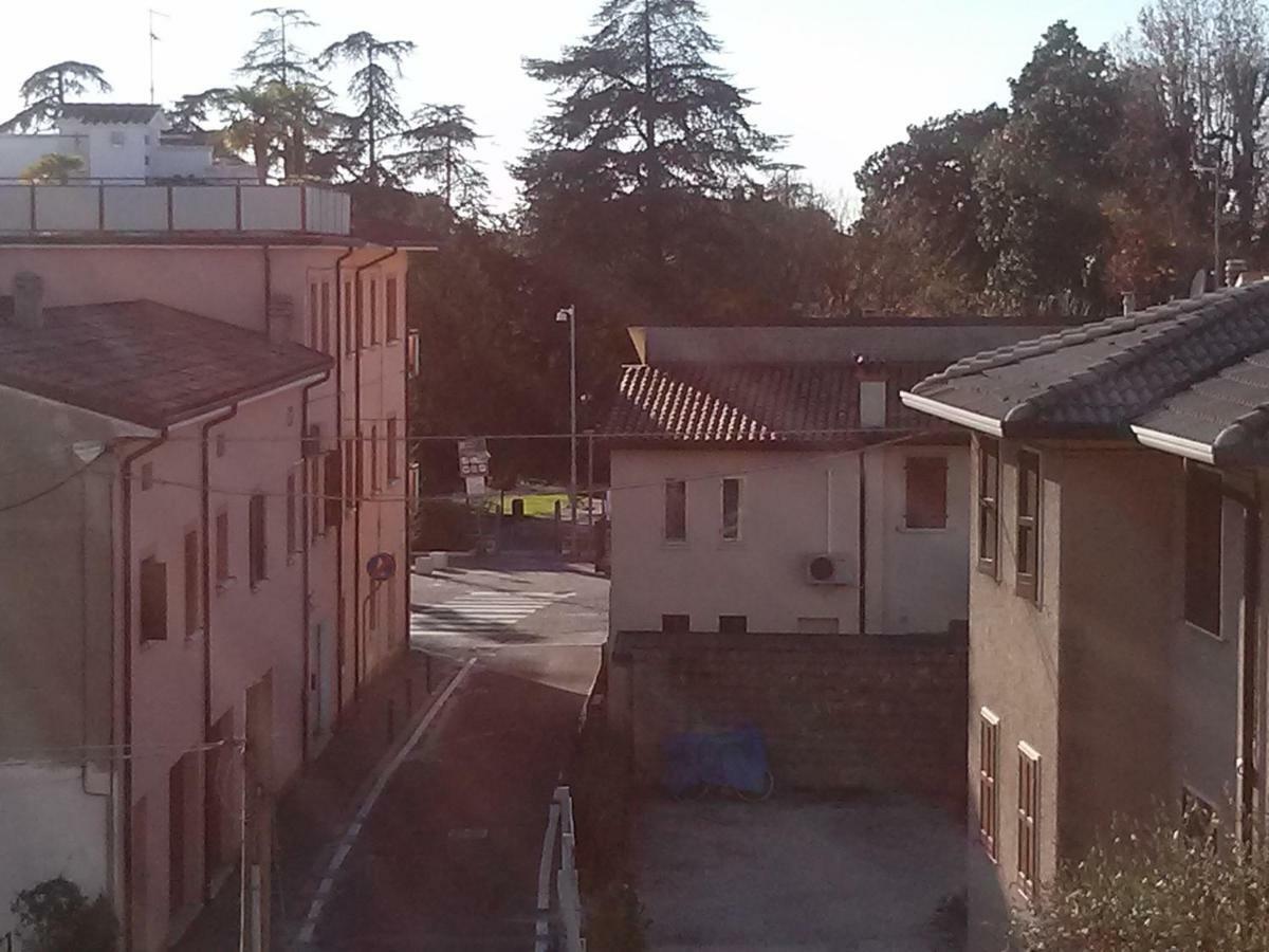 New Private Parking Apartment