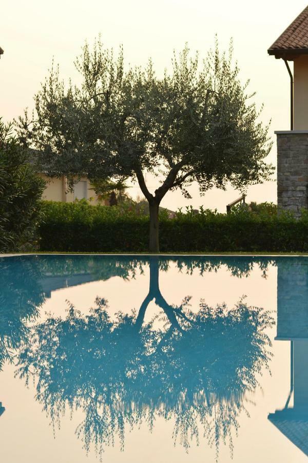 Evelyn Pool -only Family-