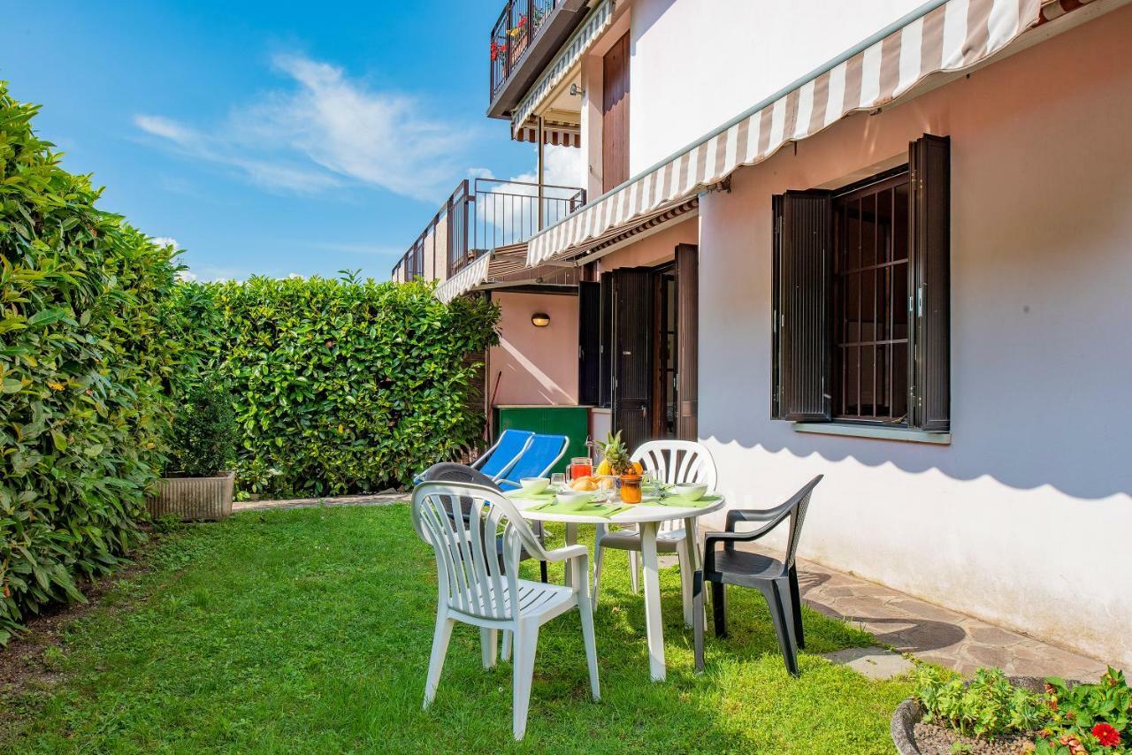 Apartment Front Lake Next To The Center Bardolino