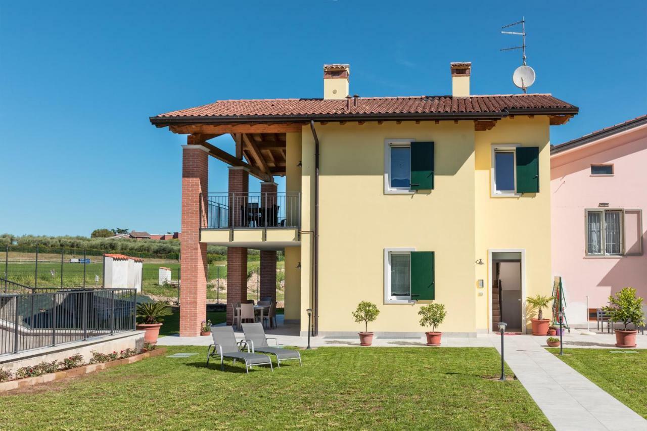 Giuliana Apartment