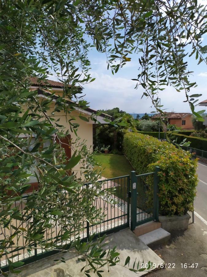 Con Giardino A Cisano Di Apartament *
