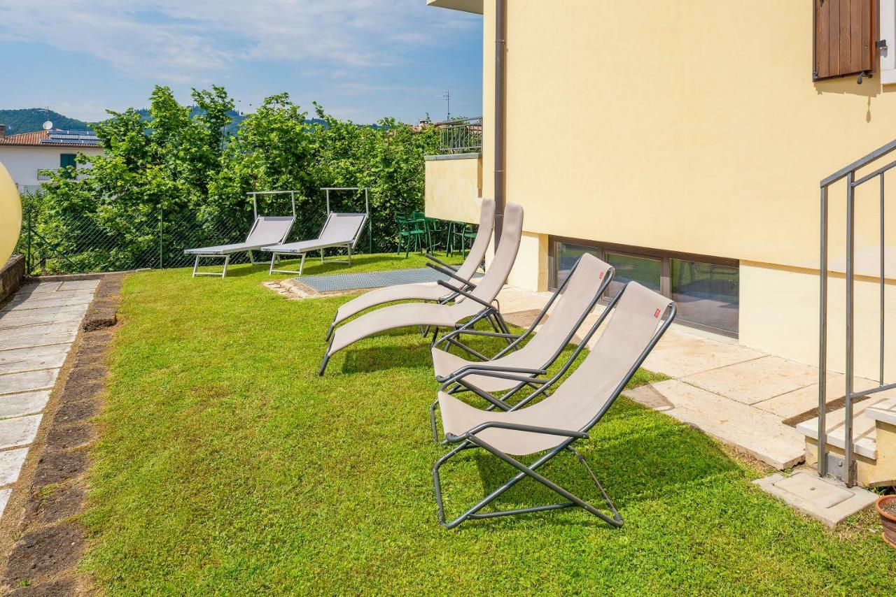 Alice Pool Apartment Bardolino