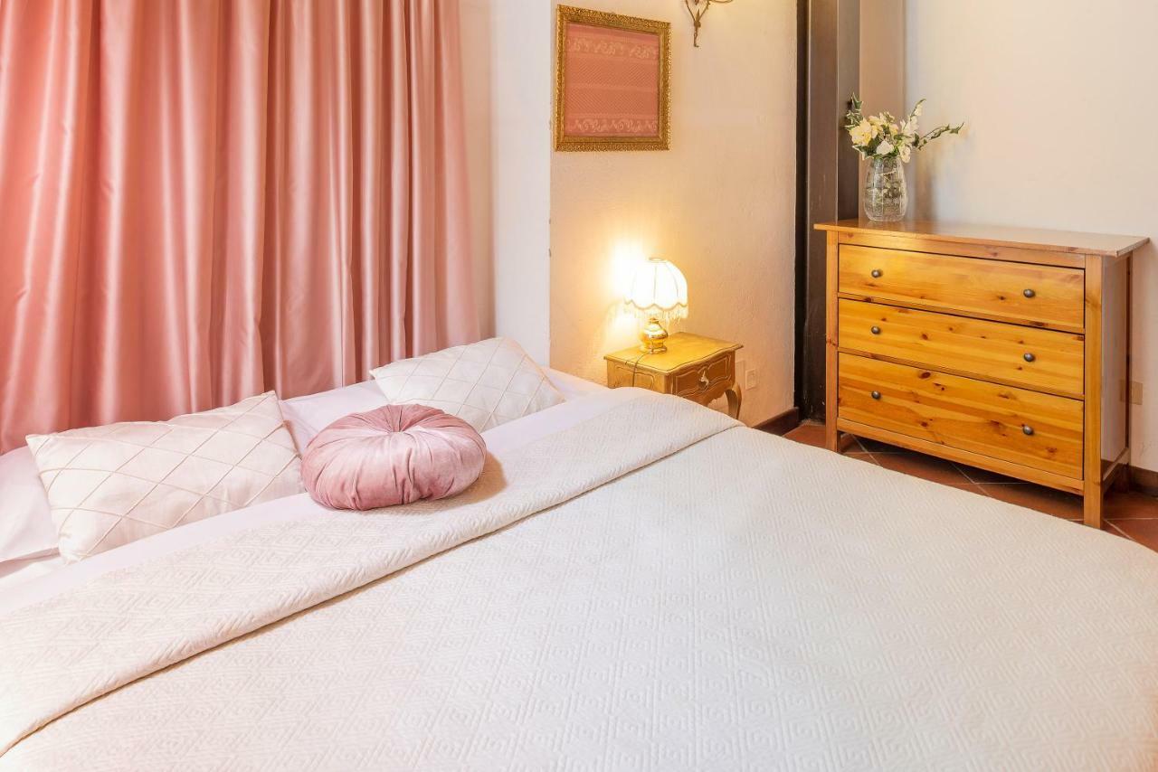 Ca' Dinora Apartment