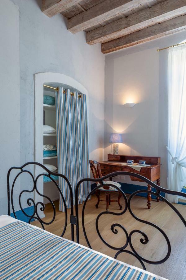 Apartment Rambaldi Apartments In Casa Nr 1 Bardolino