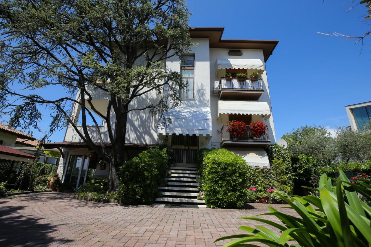 Casa Ginev & Bed & Breakfast *