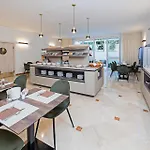 Hotel Gardenia & Villa Charme Adults Friendly 4Star Service