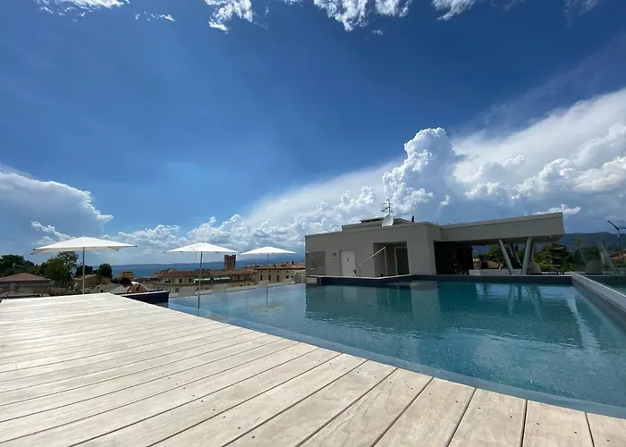 Solho Hotel