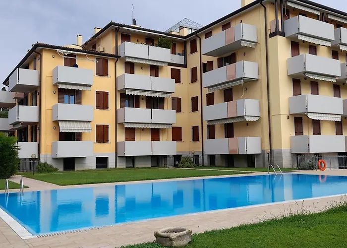 Monsurei-35, Vacanza E Relax Sul Lago Di Garda.