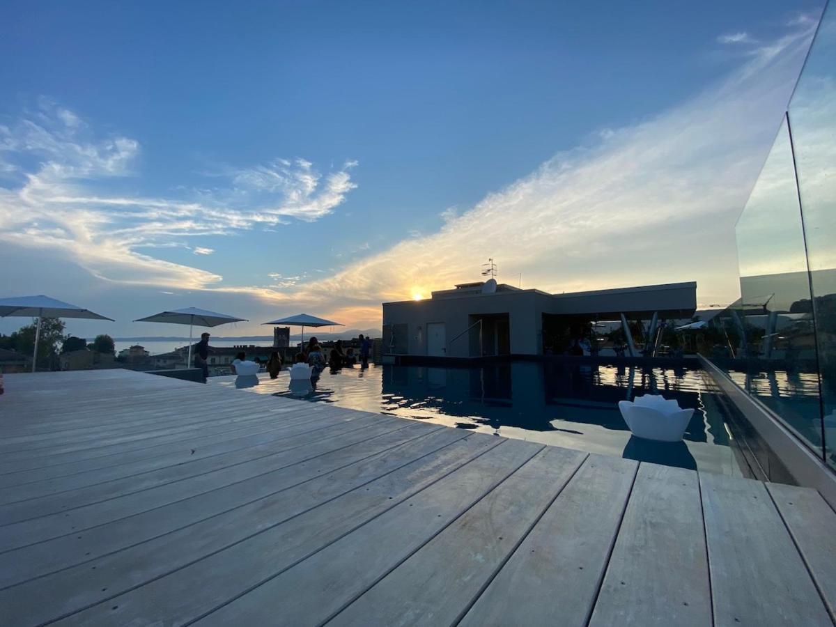 Solho Hotel 4*