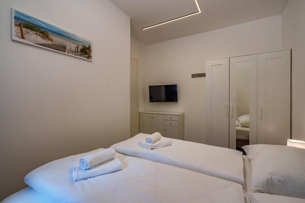 Lake-lahn Apartment *