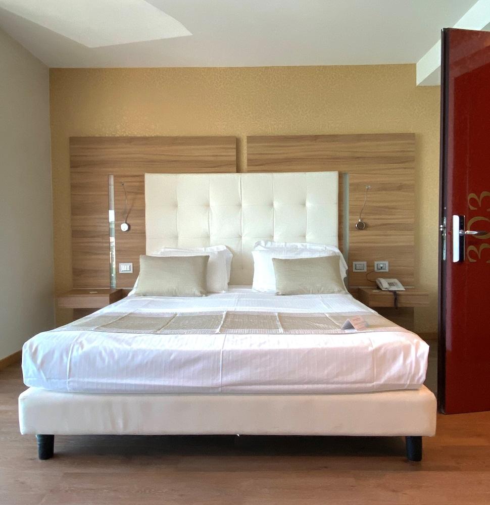 Kriss Internazionale 4*