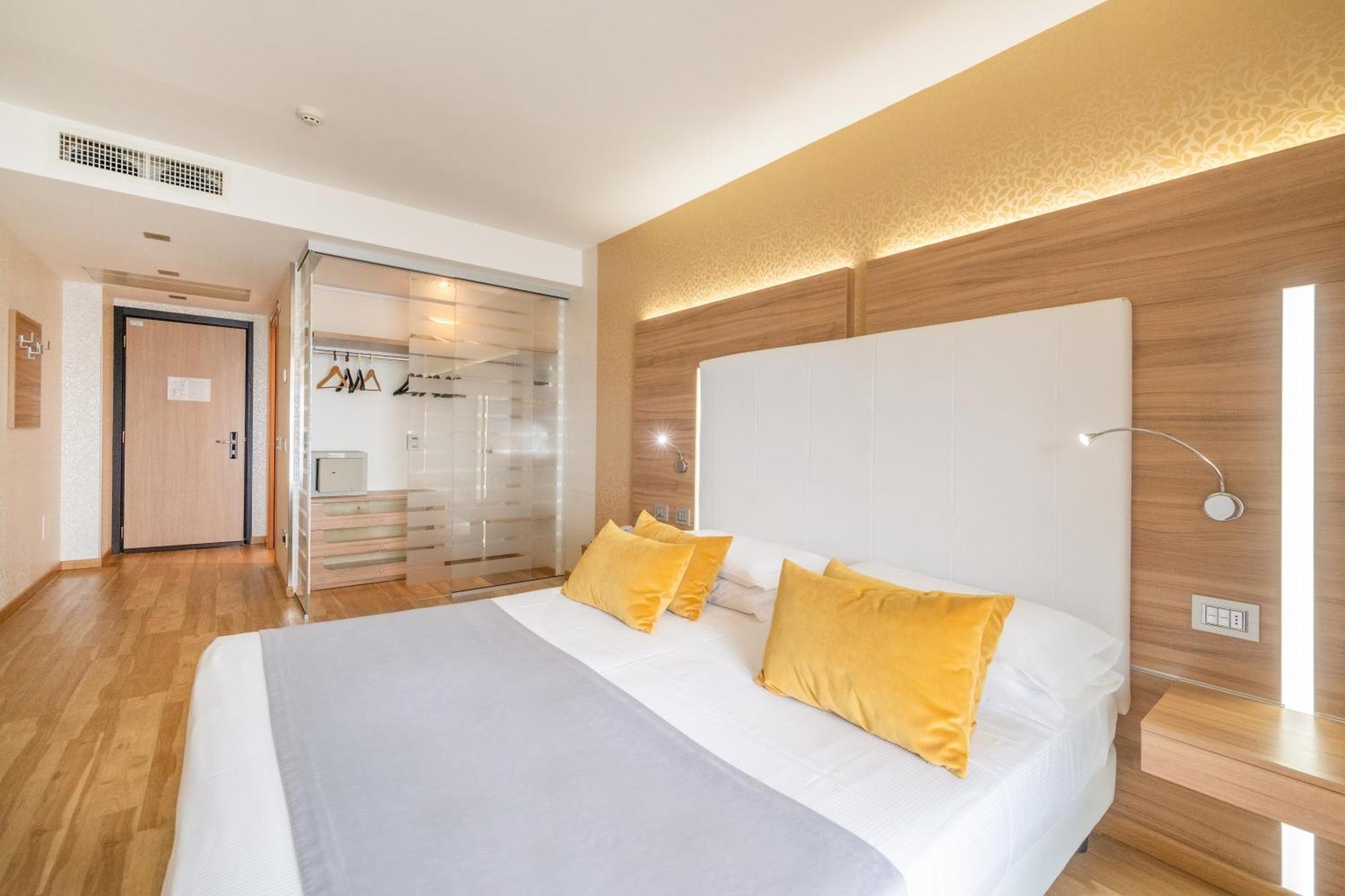 Hotel Kriss Internazionale Bardolino