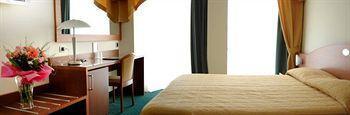 Hotel Capri 3*