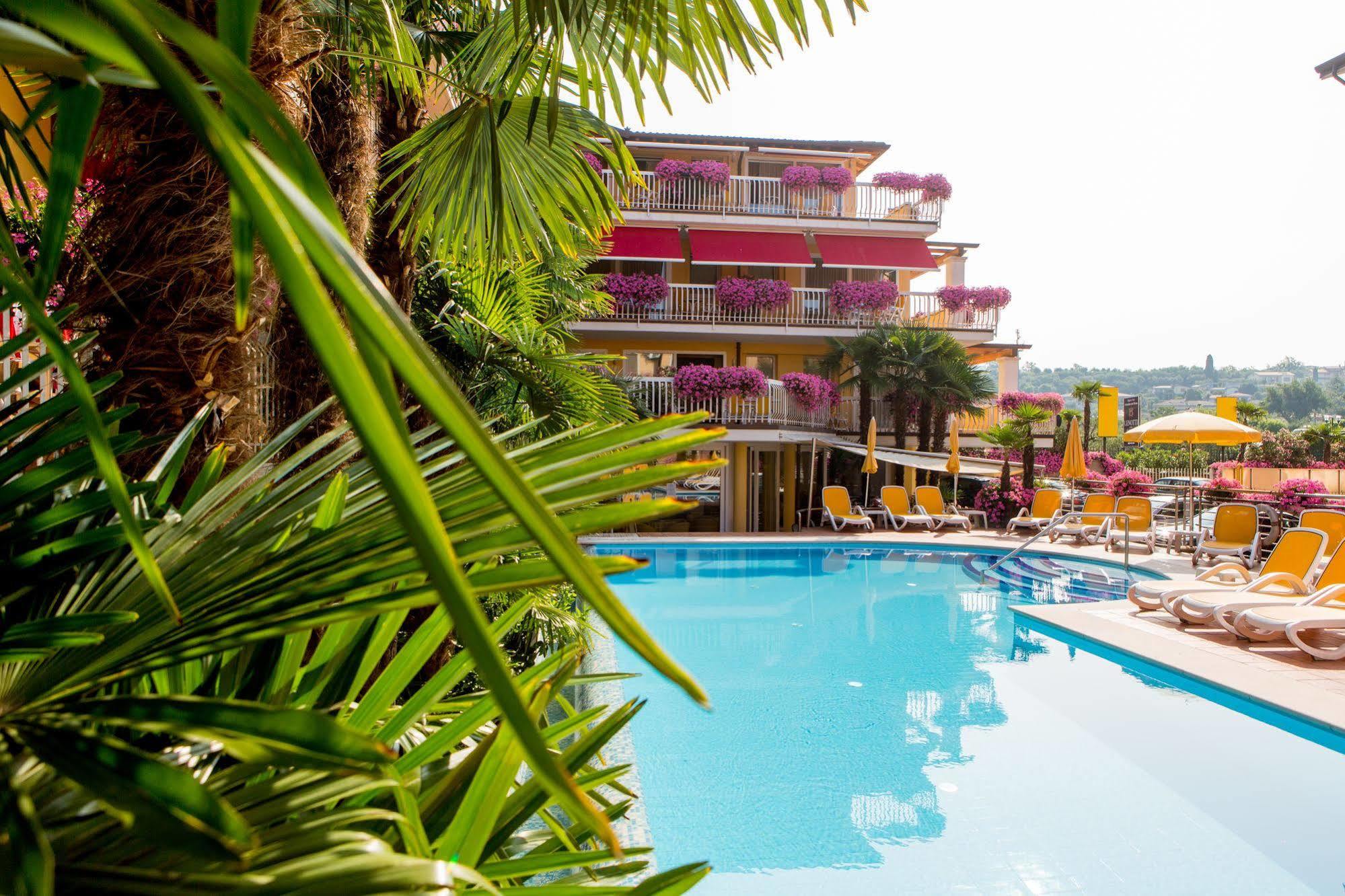 Capri Hotel Bardolino