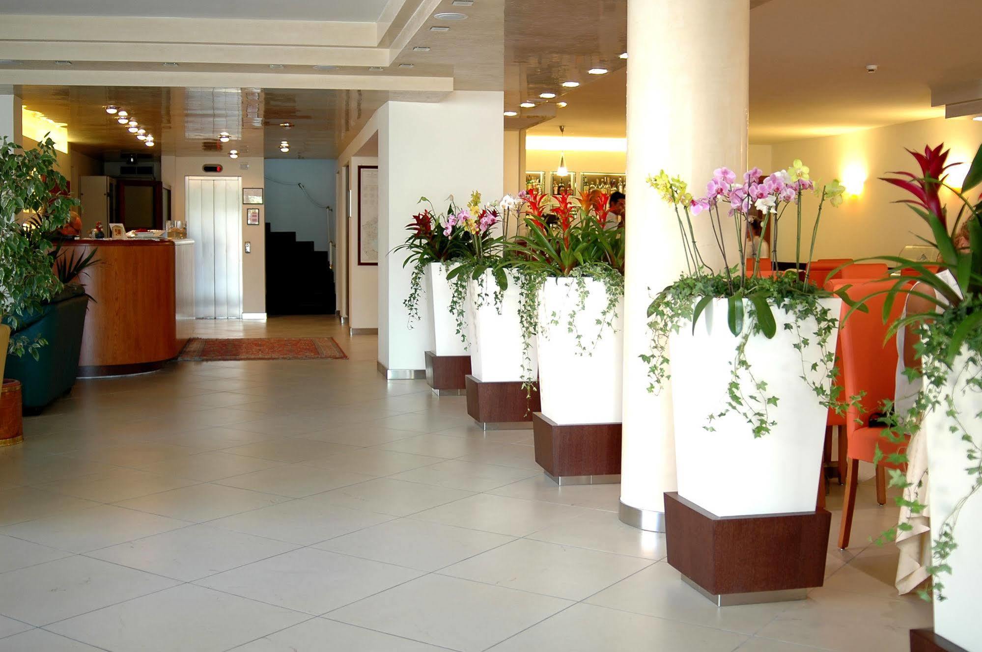 Hotel Capri Bardolino