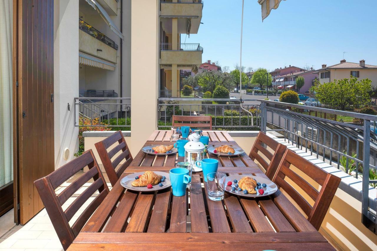 Alice Pool Apartment *